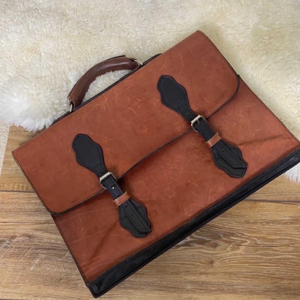 Leather‎ Briefcase
